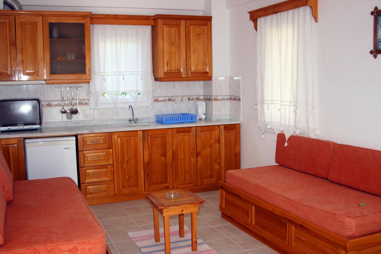 Agar Apart Hotel Гюмбет Екстериор снимка